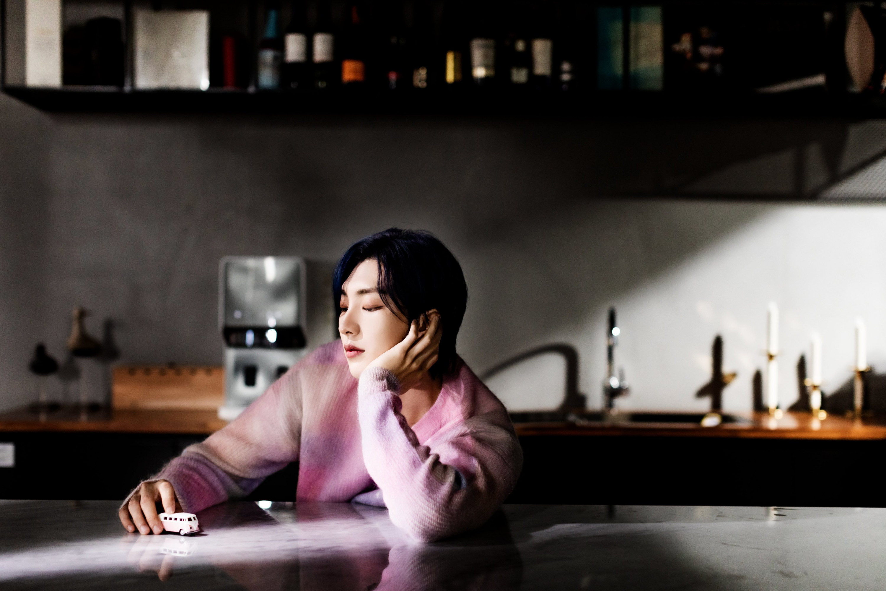 B.I.G Heedo 'FLASHBACK' teaser photo