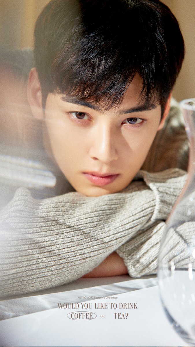 ASTRO Eunwoo 2022 Season's Greetings