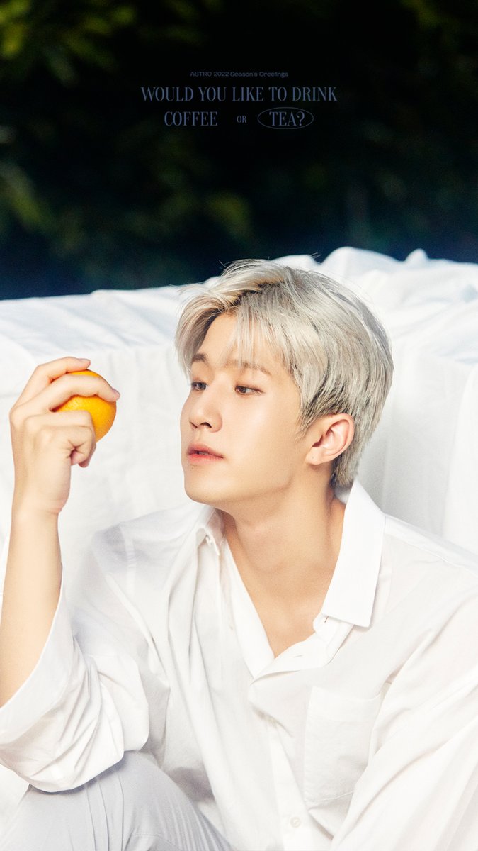 ASTRO JinJin 2022 Season's Greetings
