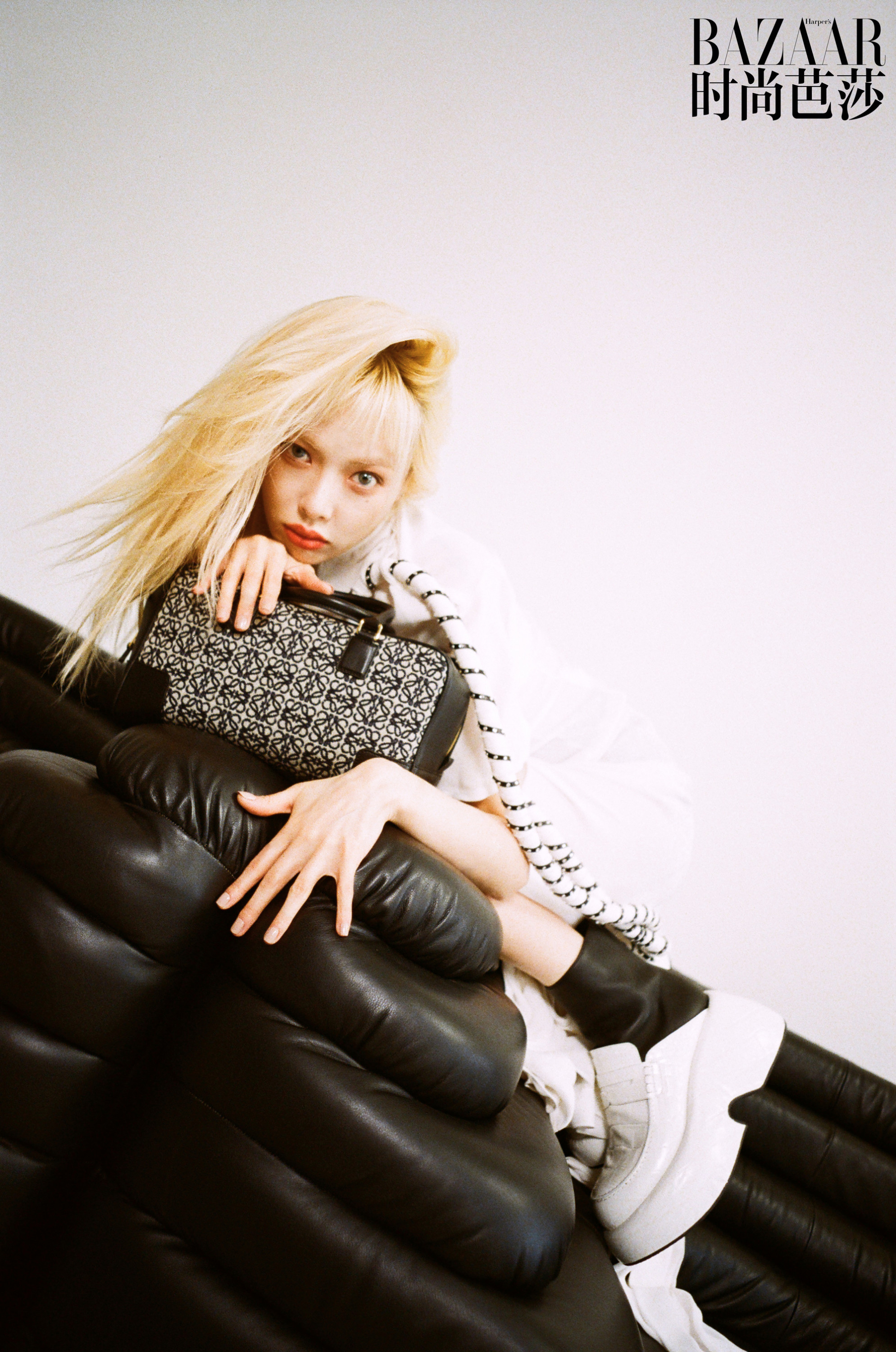 HyunA x LOEWE Fall Winter 2021 Mini Bazaar China