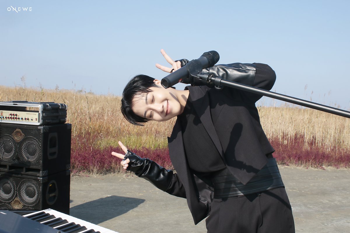 ONEWE 'STAR' MV behind the scenes