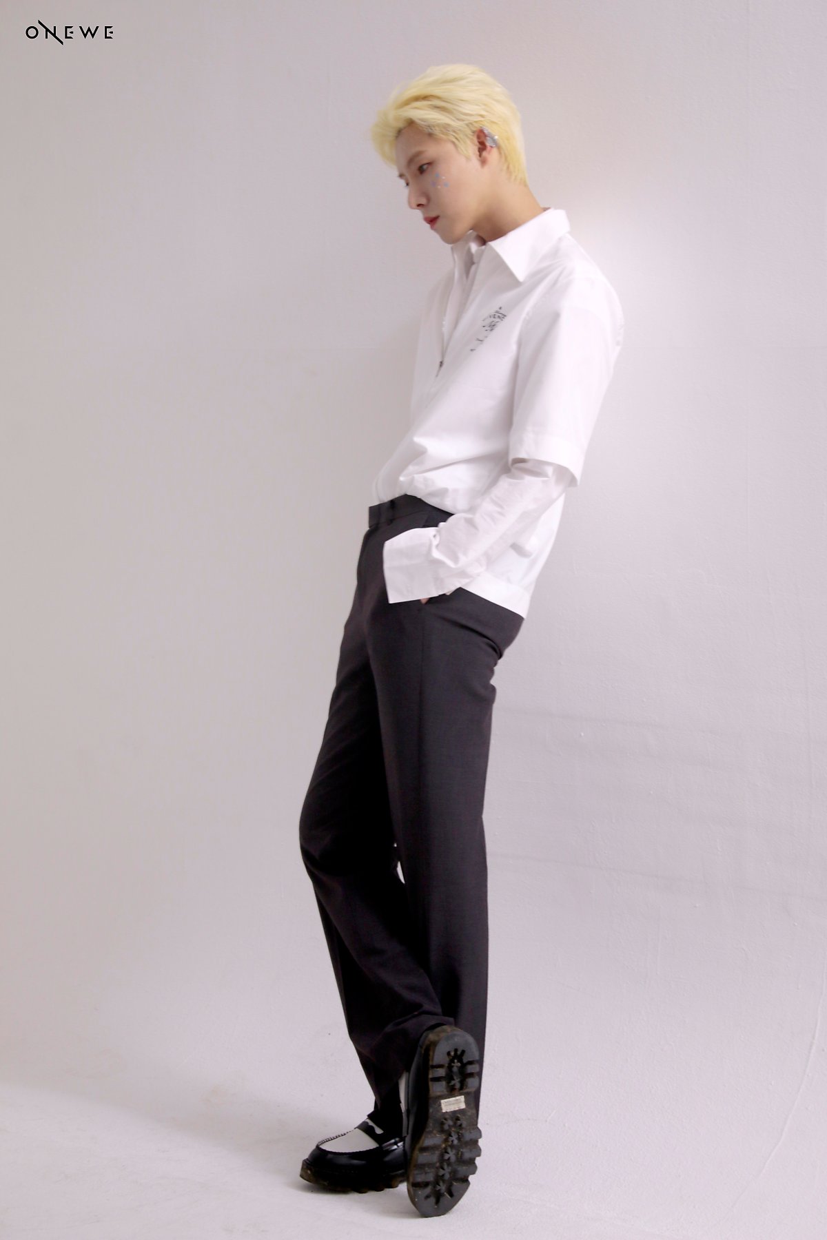 ONEWE 'STAR' SHOOTING BEHIND CUT