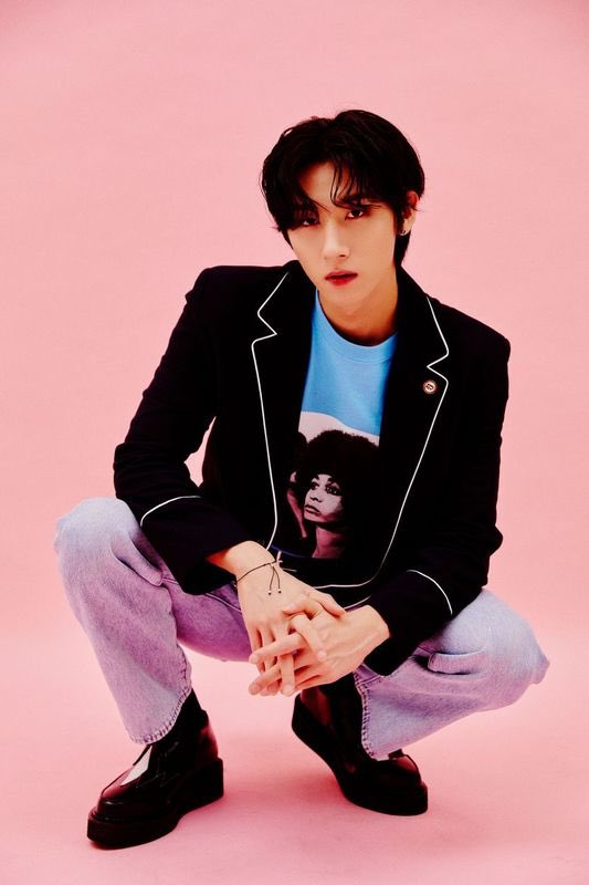 MONSTA X - 'THE DREAMING' teaser photo