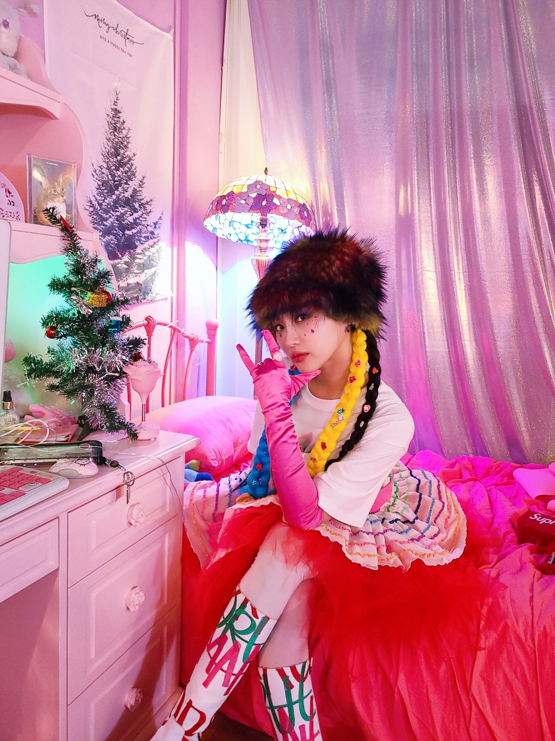 Dreamcatcher Ping Pong behind