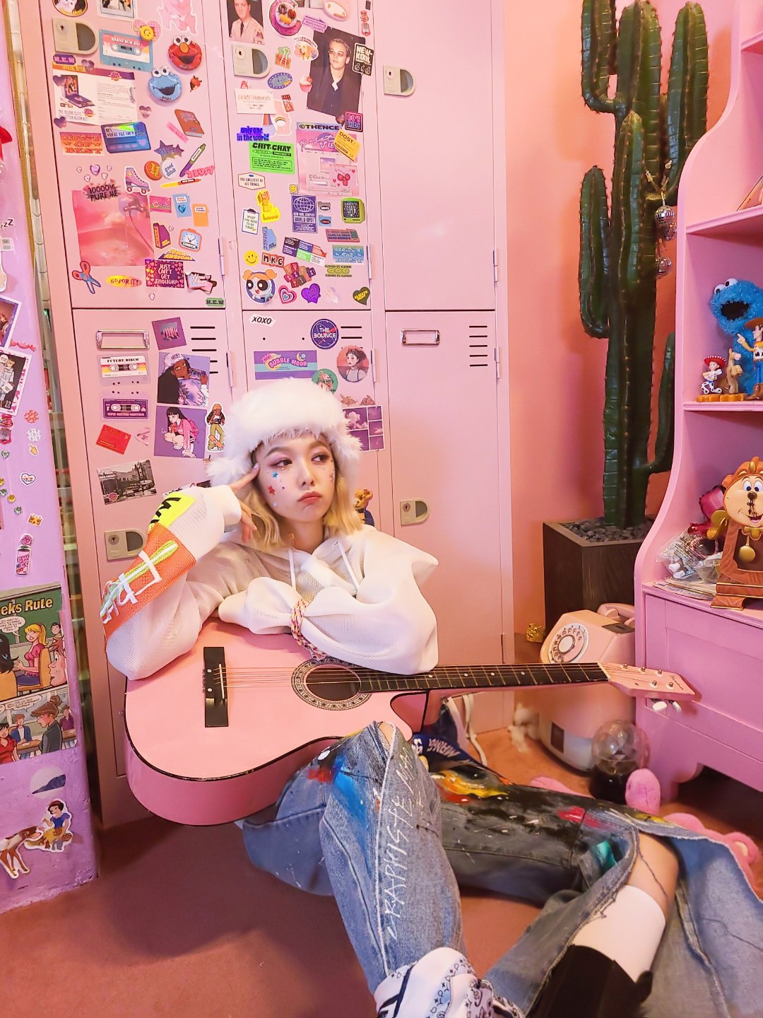 Dreamcatcher Ping Pong behind