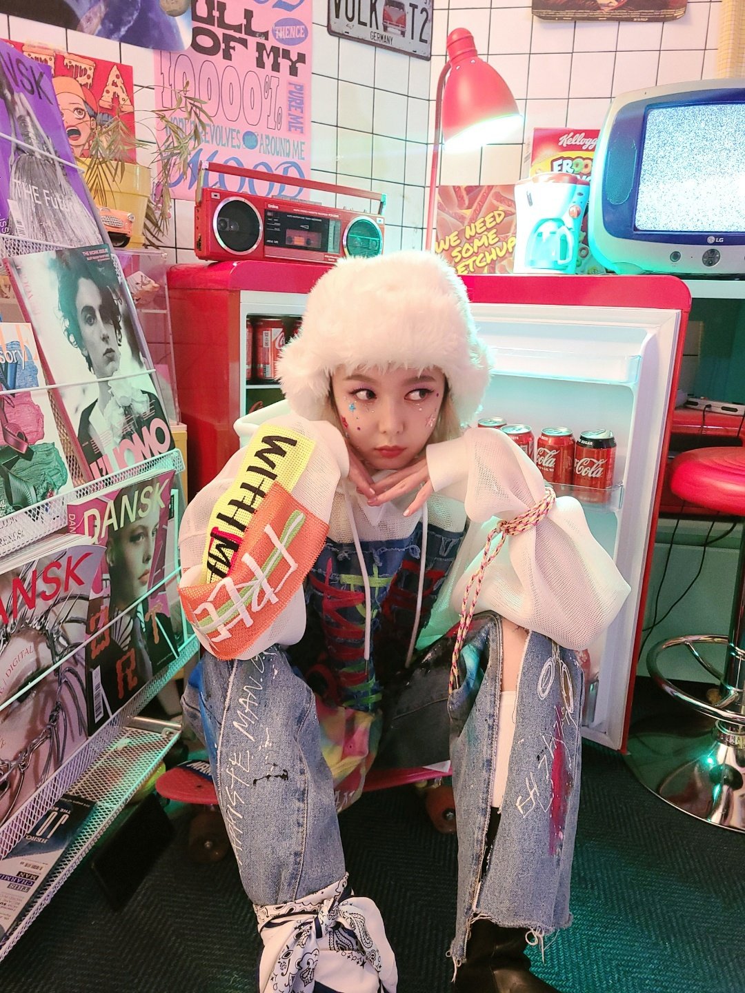 Dreamcatcher Ping Pong behind